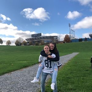 Meet your Posher, Alex